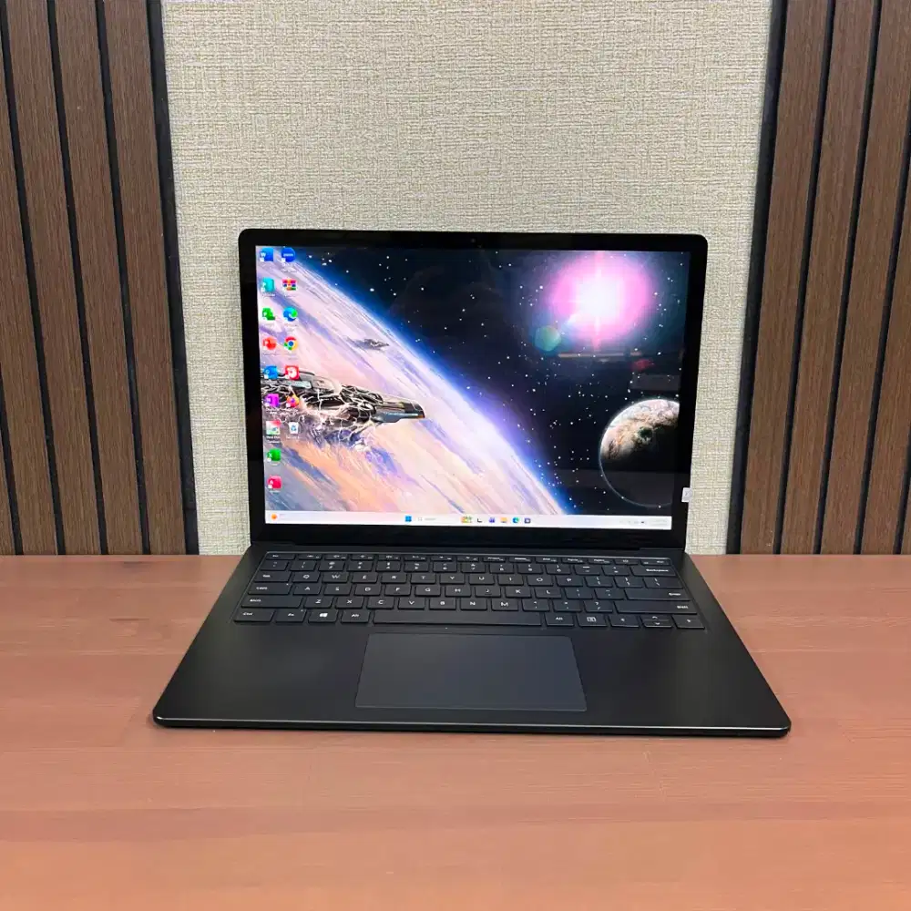 Microsoft Surface Laptop 4 | Core i5 Gen 11 | Touchscreen | 16GB/512GB