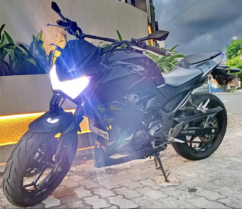 Kawasaki Z250 Ninja Z 250 2013 AD Kota Solo Surakarta Pajak Panjang
