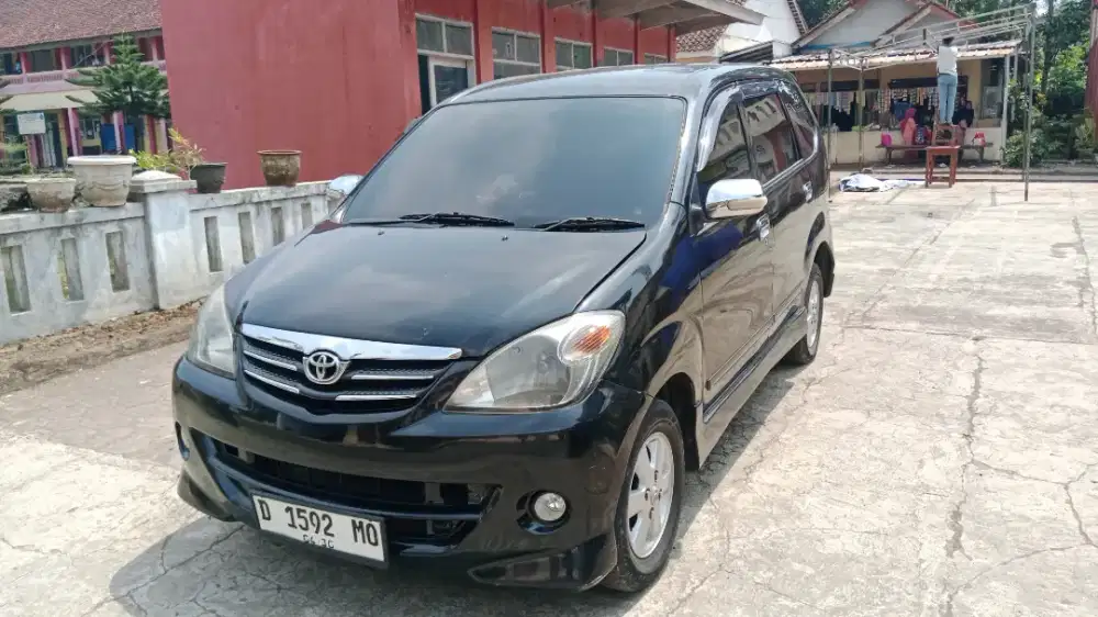 Avanza tipe S 1.5 matic tahun 2010