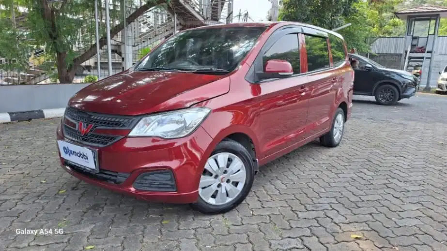 Garansi 1 Th - Wuling Confero 1.5 Double Blower Bensin MT 2020 Merah