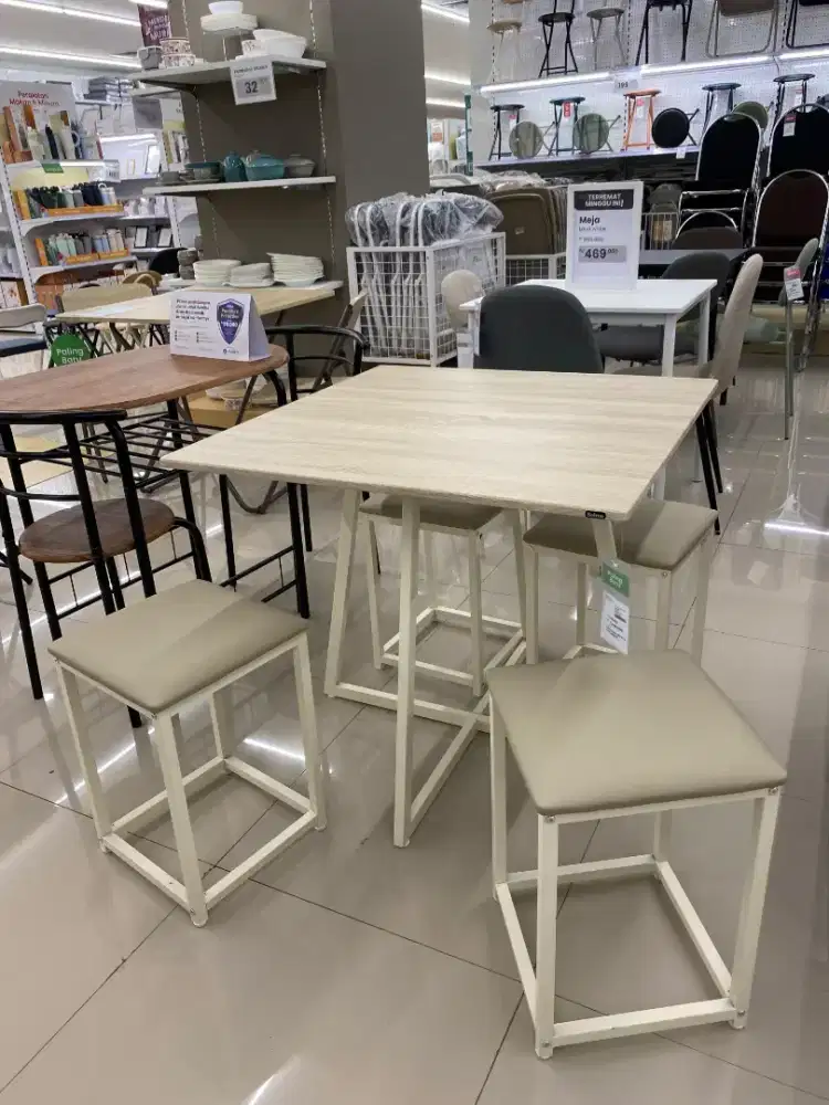 NEW VENYA TABLE SET WHITE