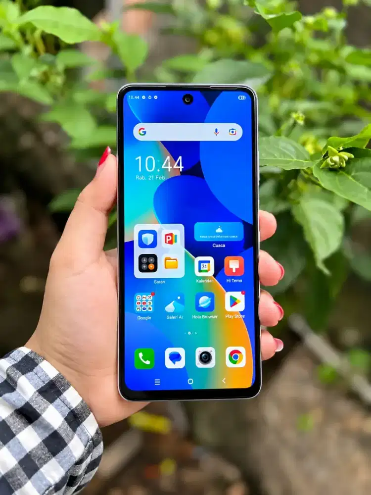 Tecno spark 10 pro nfc (RAM 8+8/256 GB)