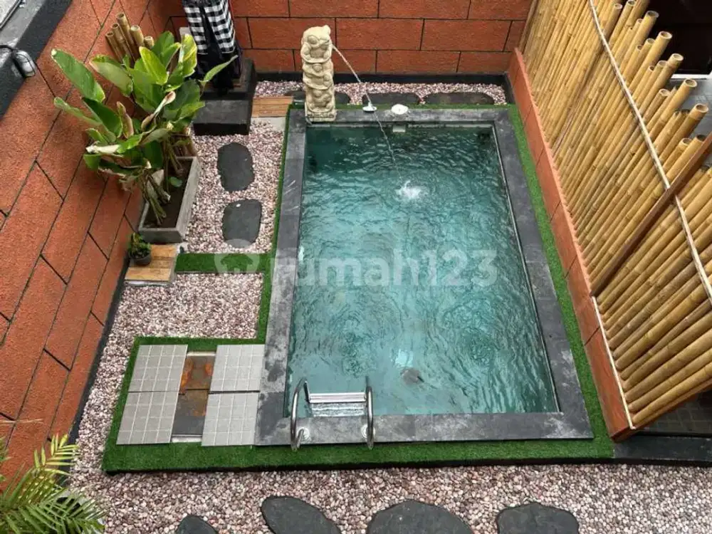 Villa Kayu Baru 2 Lantai di Gianyar