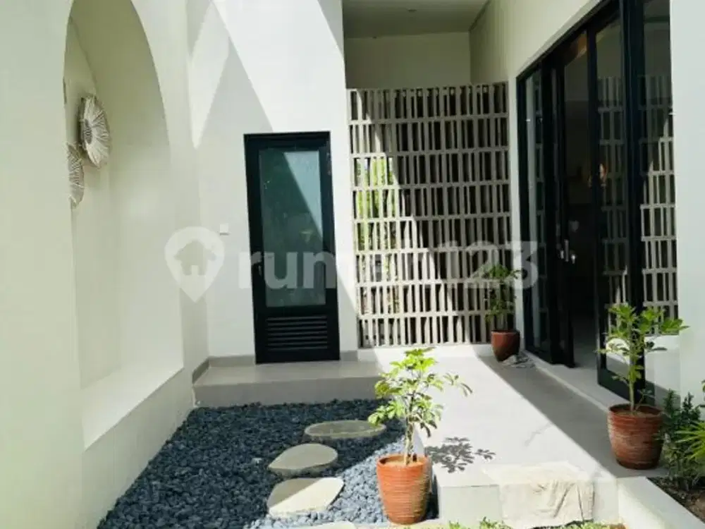 Hot Sale 2 Villa Modern Santorini, Dekat Pantai dan Gwk