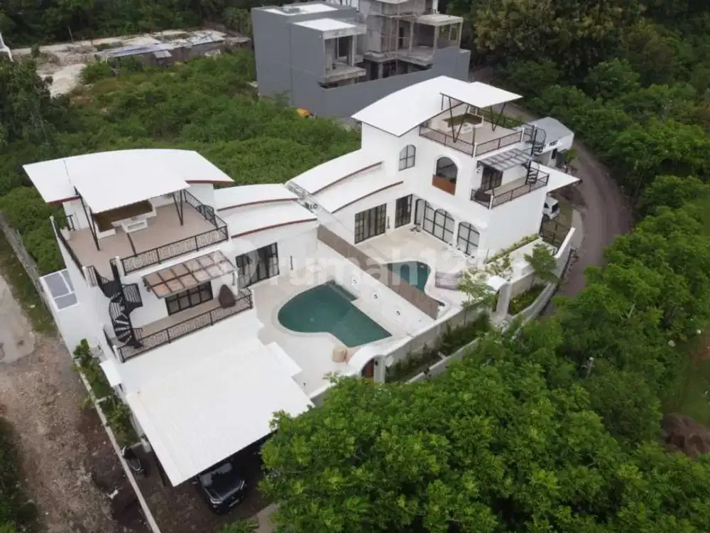 Villa Premium Dekat Pantai Melasti dan Savaya