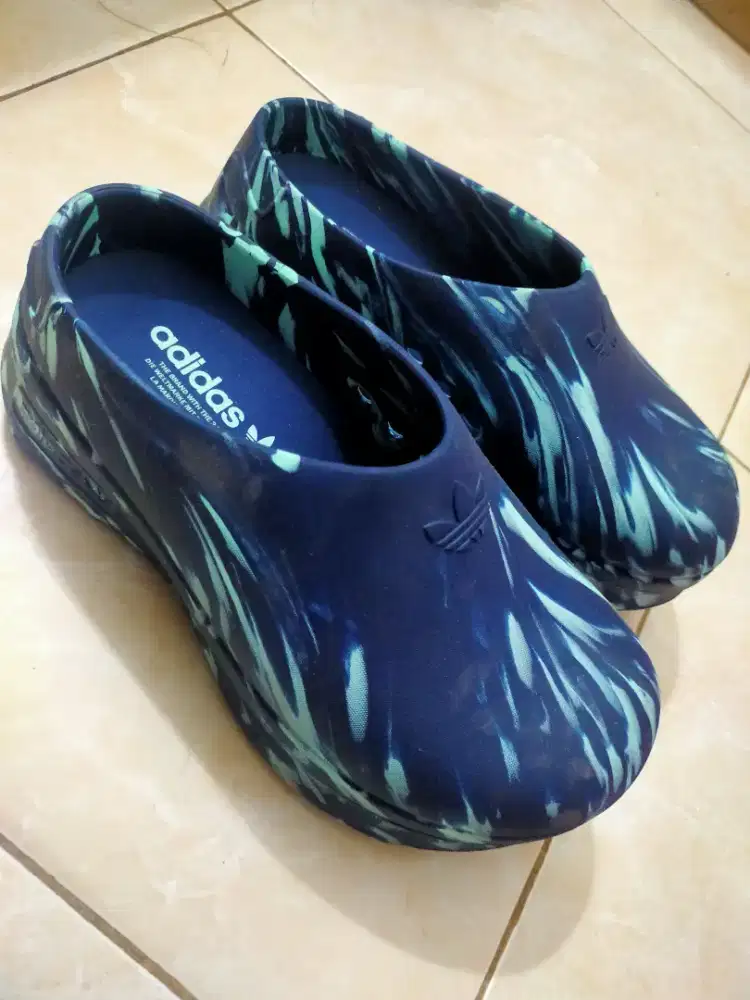 Adidas like new uk 39
