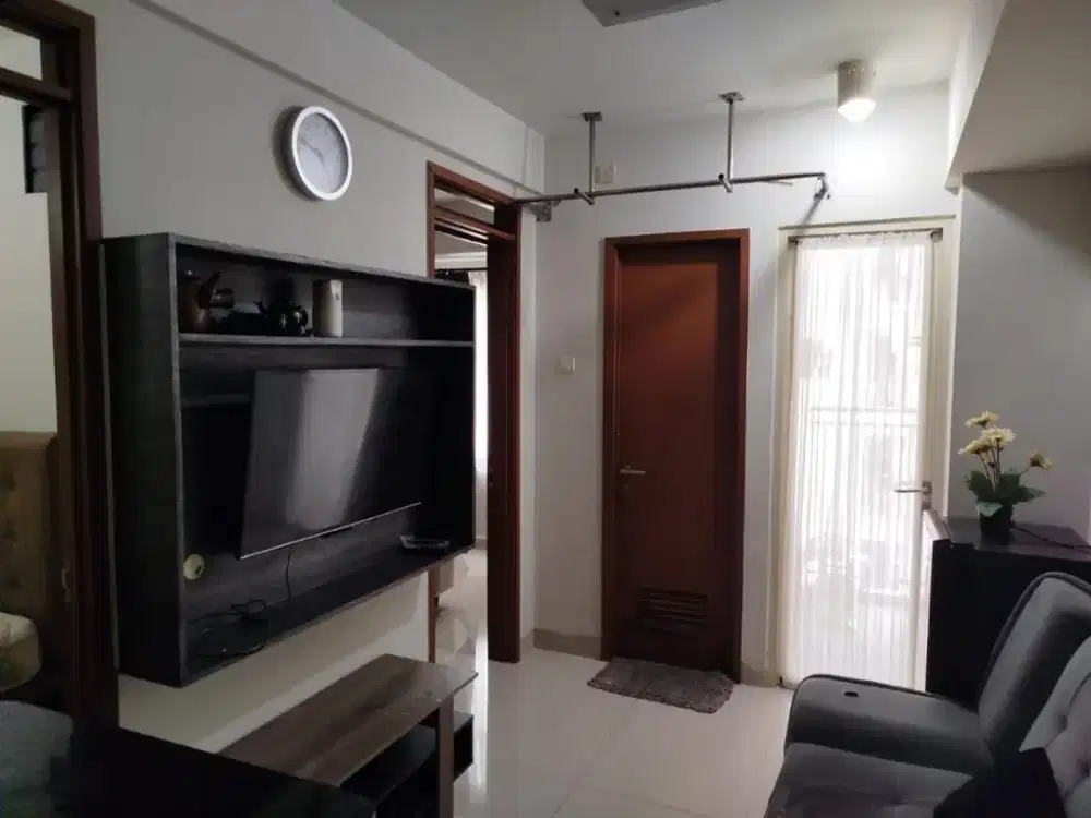 Apartemen Green Parkview tower G 2BR furnish