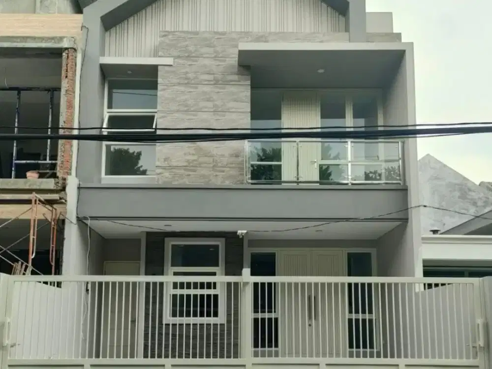 manyar tirtoyoso surabaya baru grees modern minimalis bagus