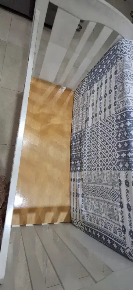 Dijual cepat box bayi kayu