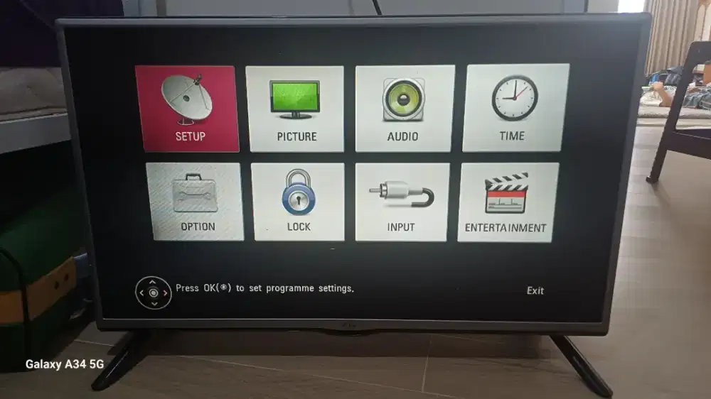 Jual 2 TV LED Bekas merek LG dan Toshiba