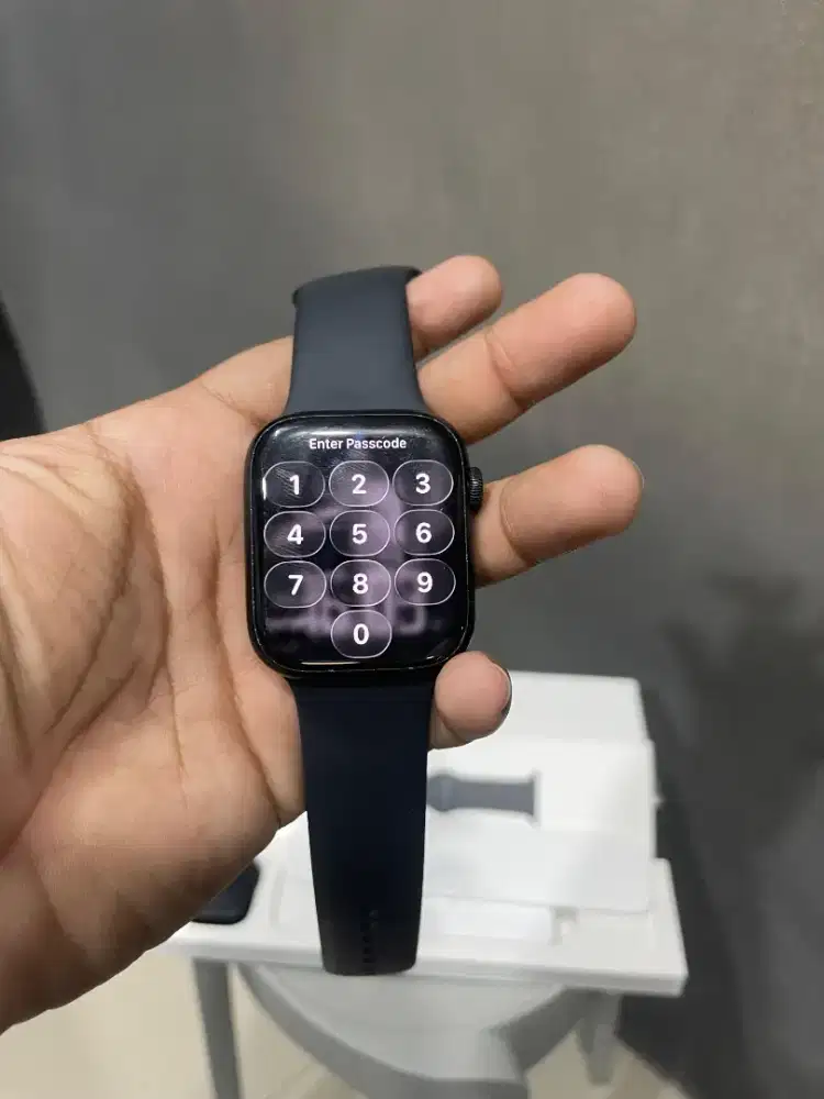 Apple Watch Series 7 45mm GPS Black Fullset + Nota Pembelian