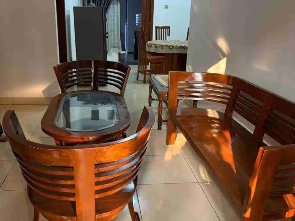 Rumah sewa Furnished kembangan dekat Jalan raya Joglo Jakbar