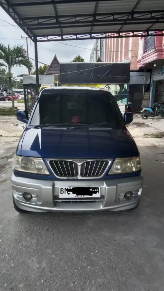 Dijual cepat 1unit mobil merk kuda grandia 1 6 ,bensin,