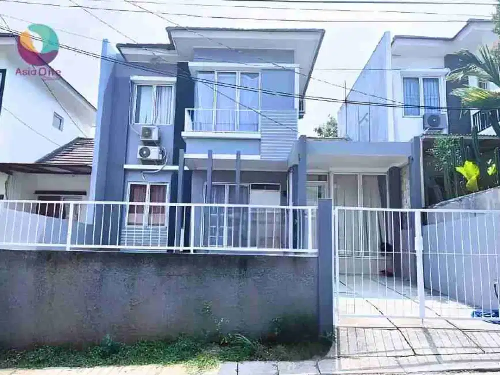 Dijual cepat rumah minimalis 2 lantai siap huni di bukit golf riverside