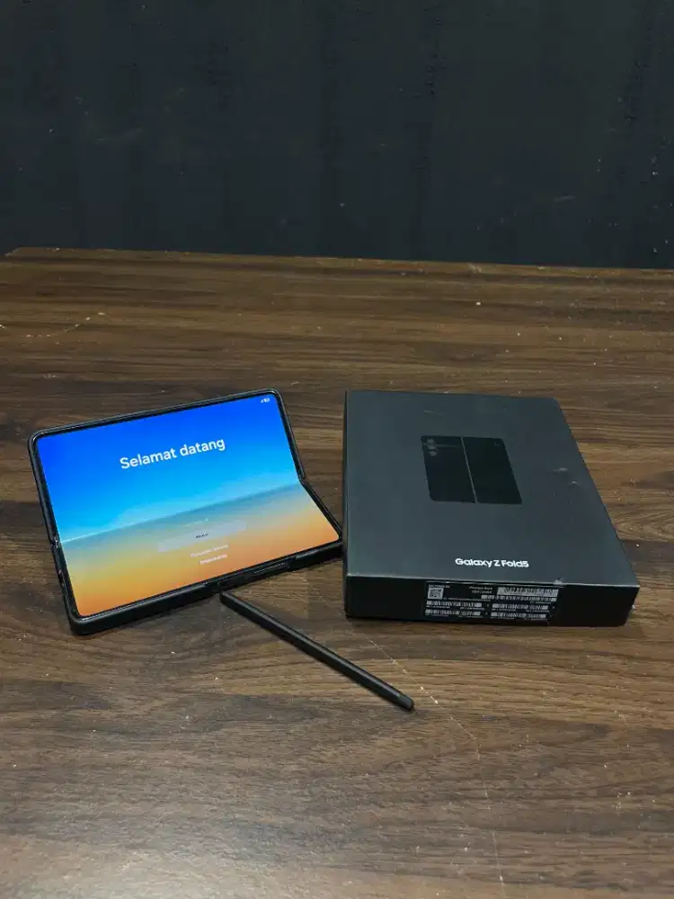 Galaxy Z Fold5 12/256GB Black SEIN Fullset Nota Pembelian