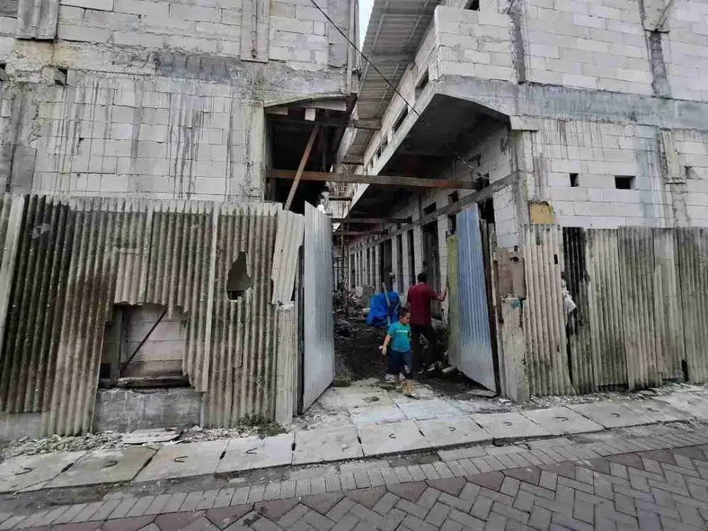 Bangunan Rumah Kost Jual Apa Adanya Total Ada 20 Kamar Wiyung Kramat Surabaya