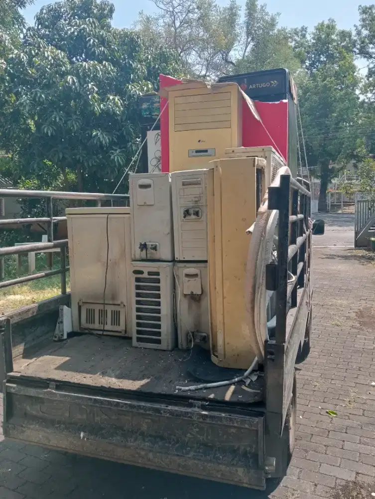 Dibeli Rosok Barang Bekas Ac Kulkas Komputer dll Tawarkan
