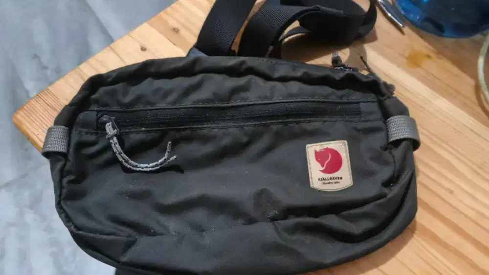 Tas gunung fjallraven ori high coast hip pack