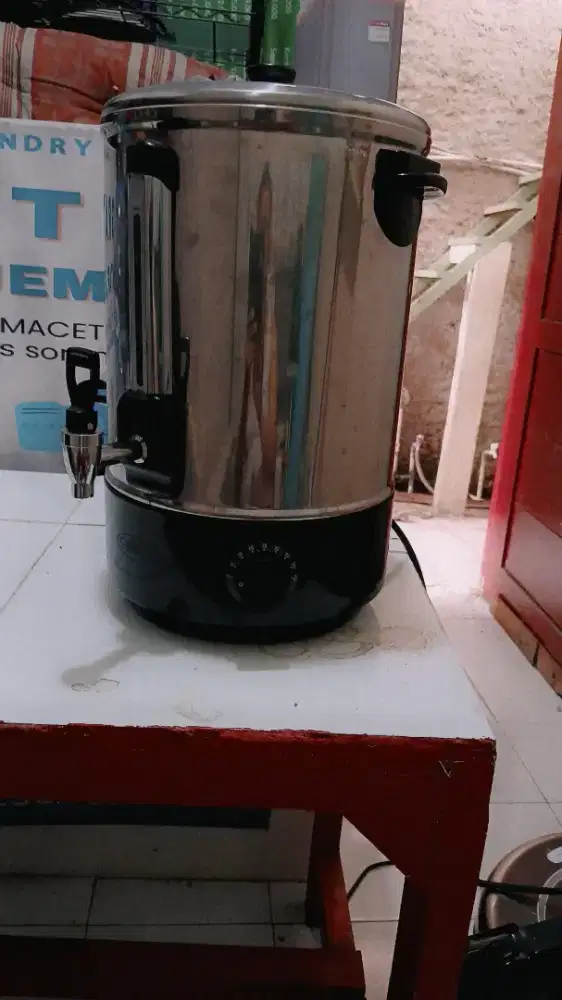 Cylinder water boiler  WB-10 L merk CROWN super murah masih normal