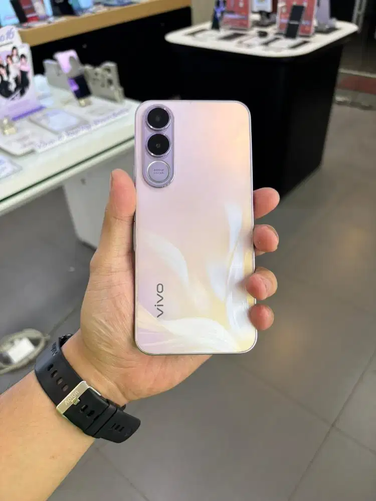 Vivo V70FE 5G 8/256 GB, 8/512 GB, 12/256 GB