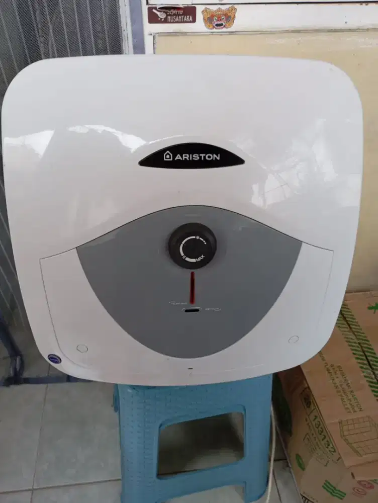 Water heater Ariston