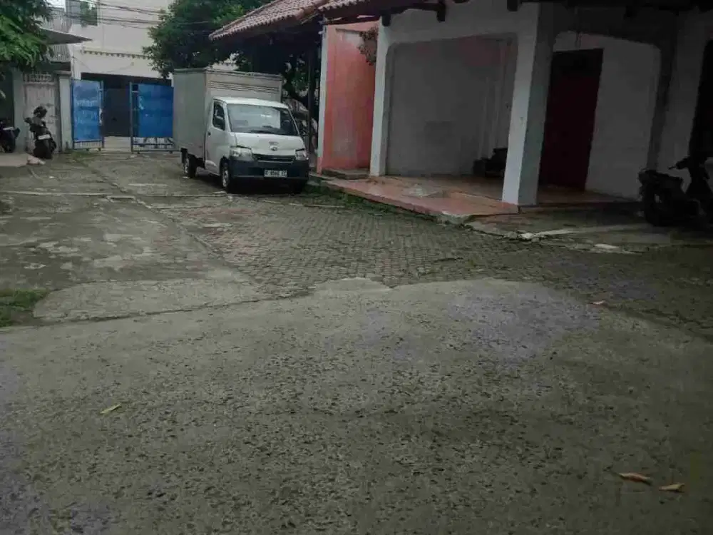Disewakan Rumah bisa Usaha, Kantor dan Distributor di Cikunir Bekasi