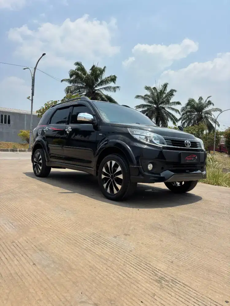 Toyota Rush 1.5 S TRD Sportivo manual 2017 bekas murah
