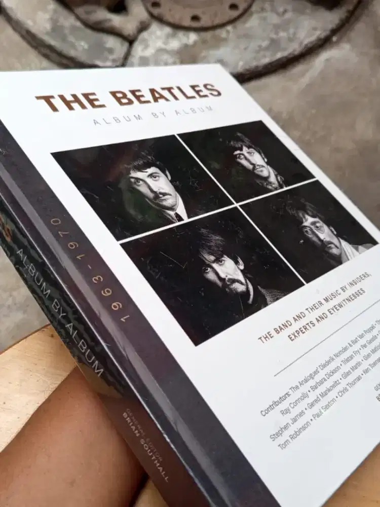 Buku The Beatles Album by Album Brian Southall Hardcover - Original