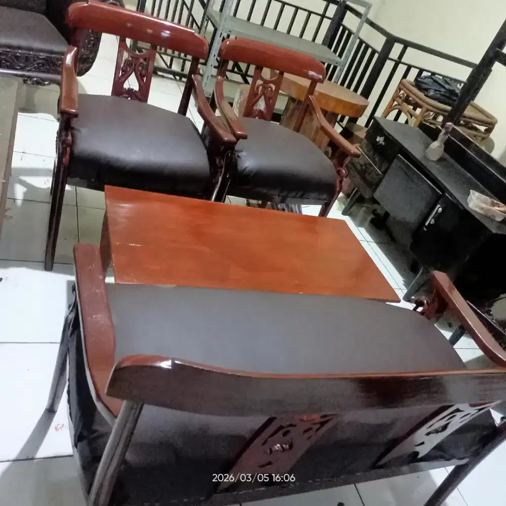 Coklqt kain dah ganti meja kursi sofa kayu jato bekas antik tua