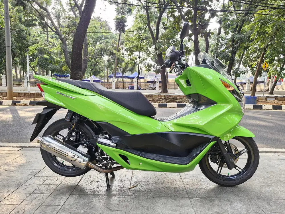 DIJUAL CASH HONDA PCX CBU 150 THN 2015 PJK IDUP SIAP PAKAI
