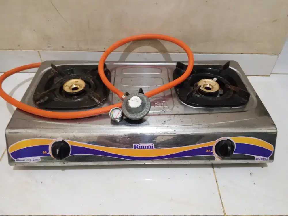 Kompor gas Rinnai 2 tungku + selang regulator