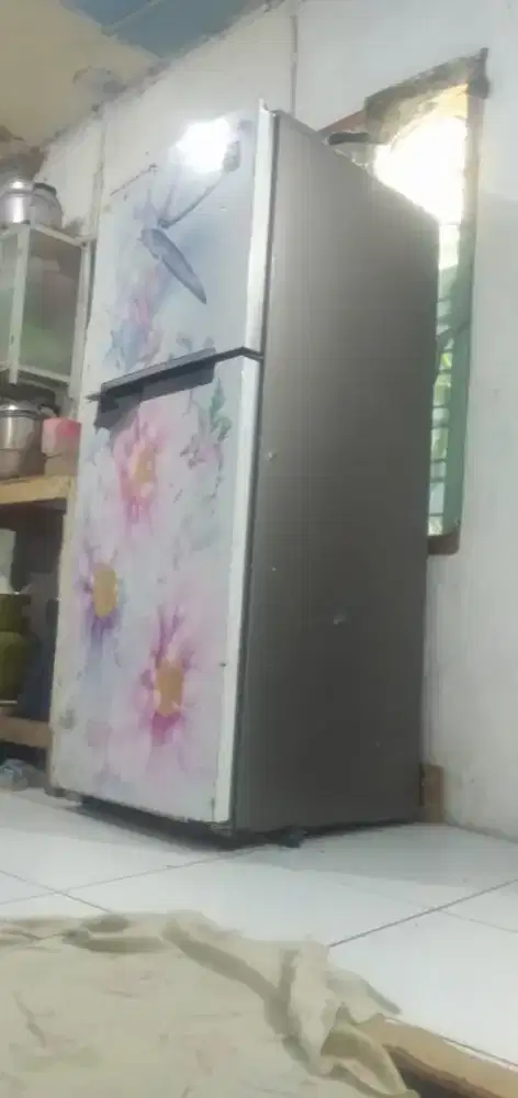 Dijual kulkas Samsung 2 pintu