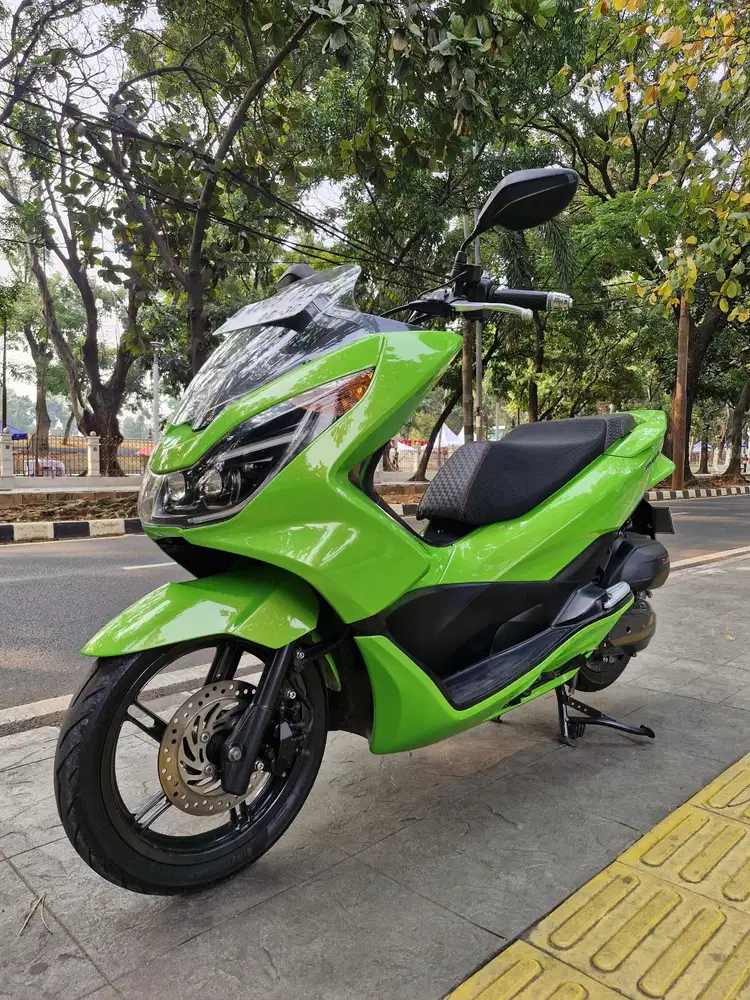 DIJUAL CASH HONDA PCX 150 CBU THN 2015 PJK IDUP SIAP PAKAI