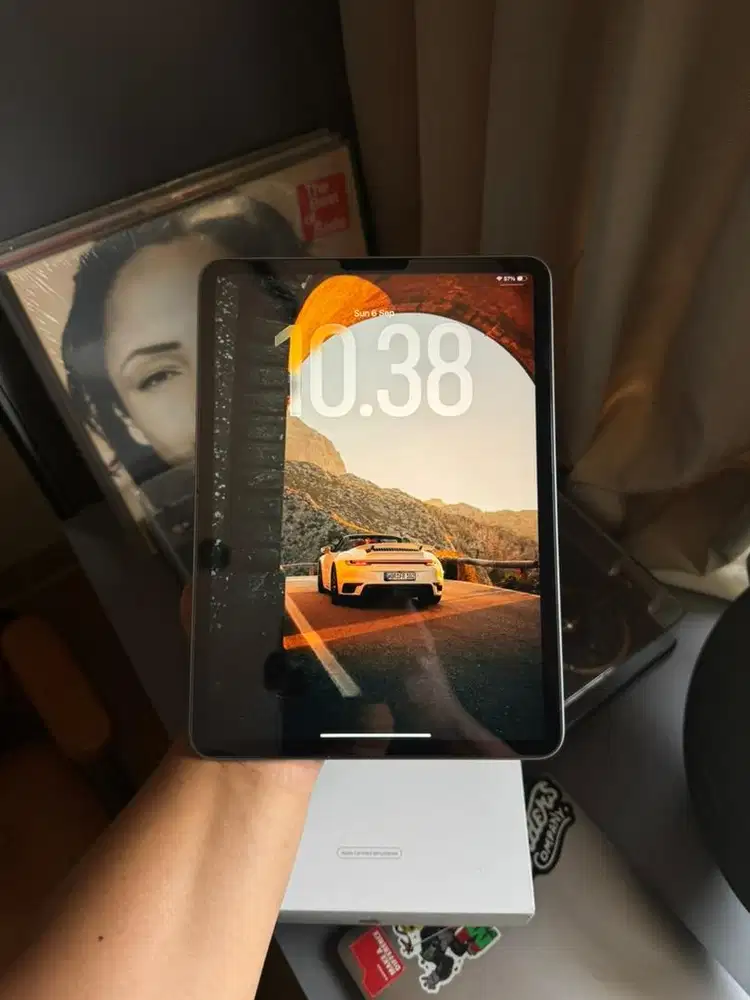 ipad pro gen 4 M2 128gb wifi  only