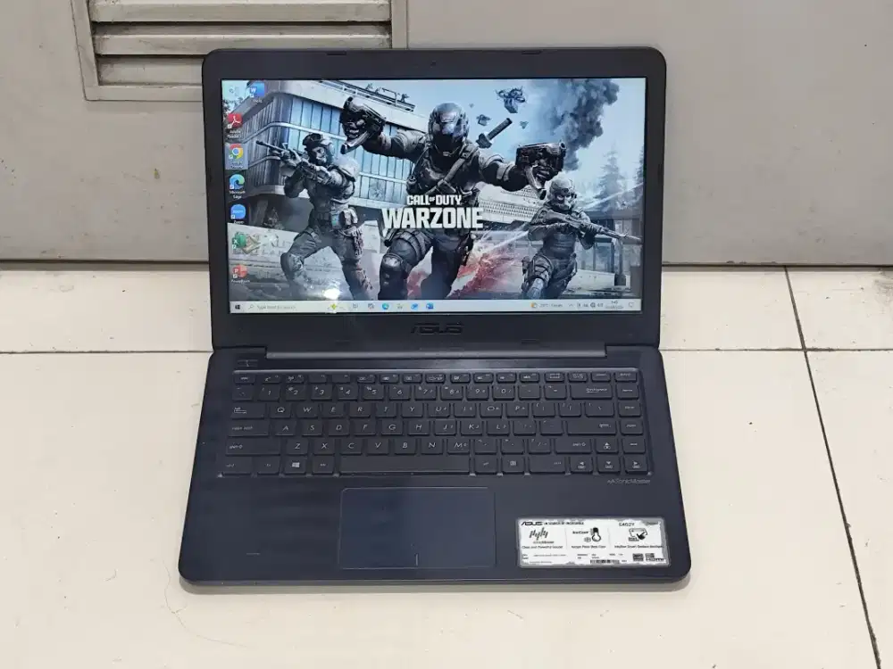 Asus vivobook e402ya amd e2-7015 ram 4 gb ssd 256 gb