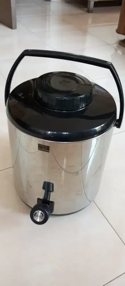 Water jug/tempat air stainless steel merk zojirushi 8 ltr