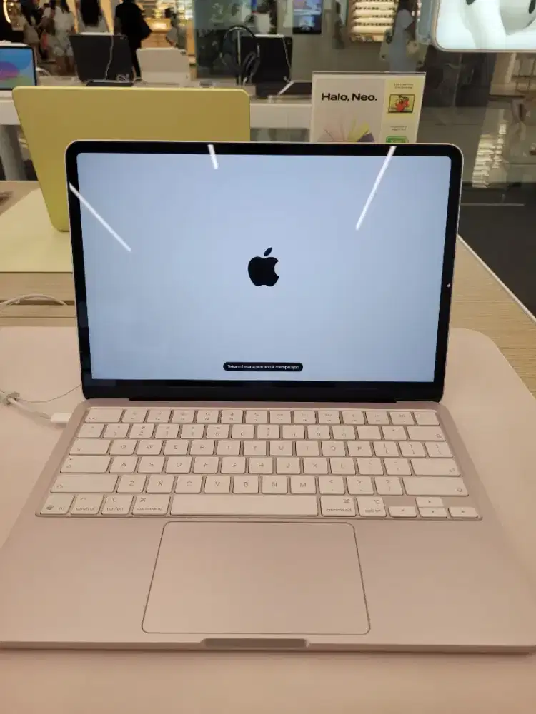 Promo MacBook Neo bisa kredit cicilan ringan tanpa DP