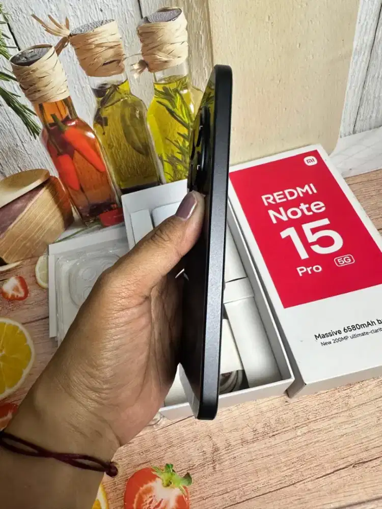 Jual hp LIKENEW redmi note 15 pro 5g 8/256 grns ampe MEI 2027