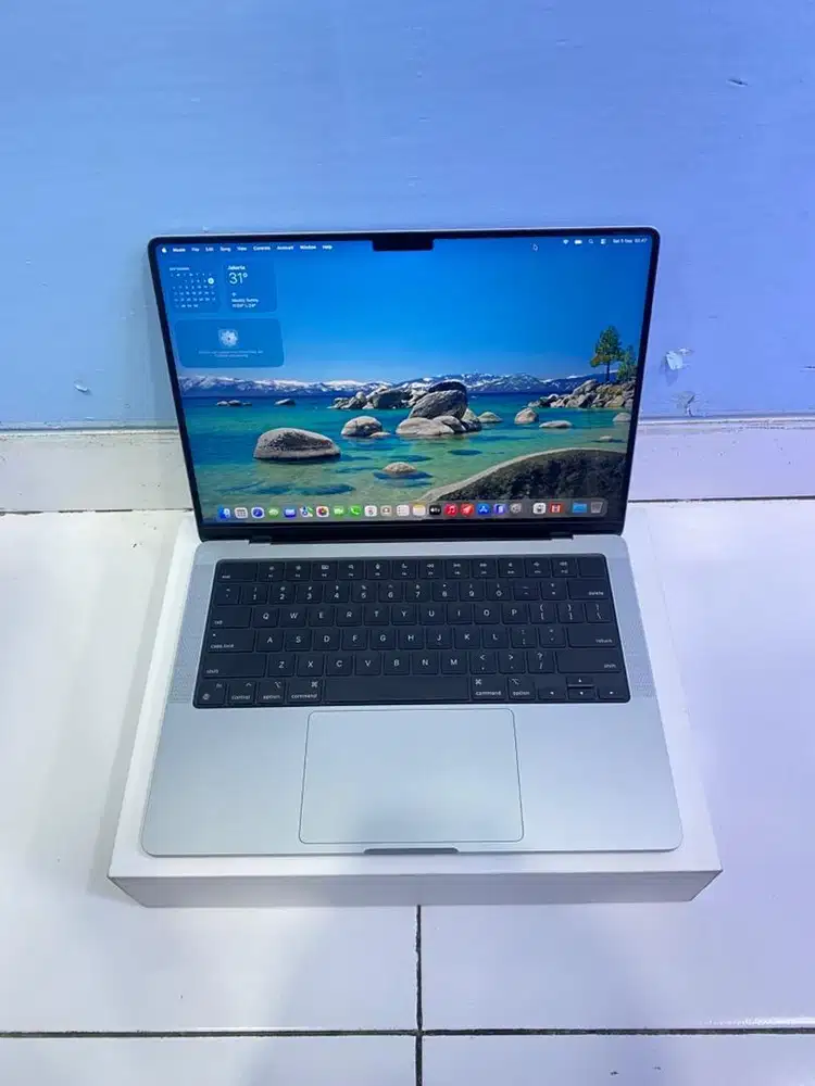 MACBOOK PRO M3 IBOX