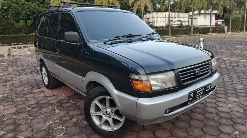 Toyota Kijang Ssx 1997