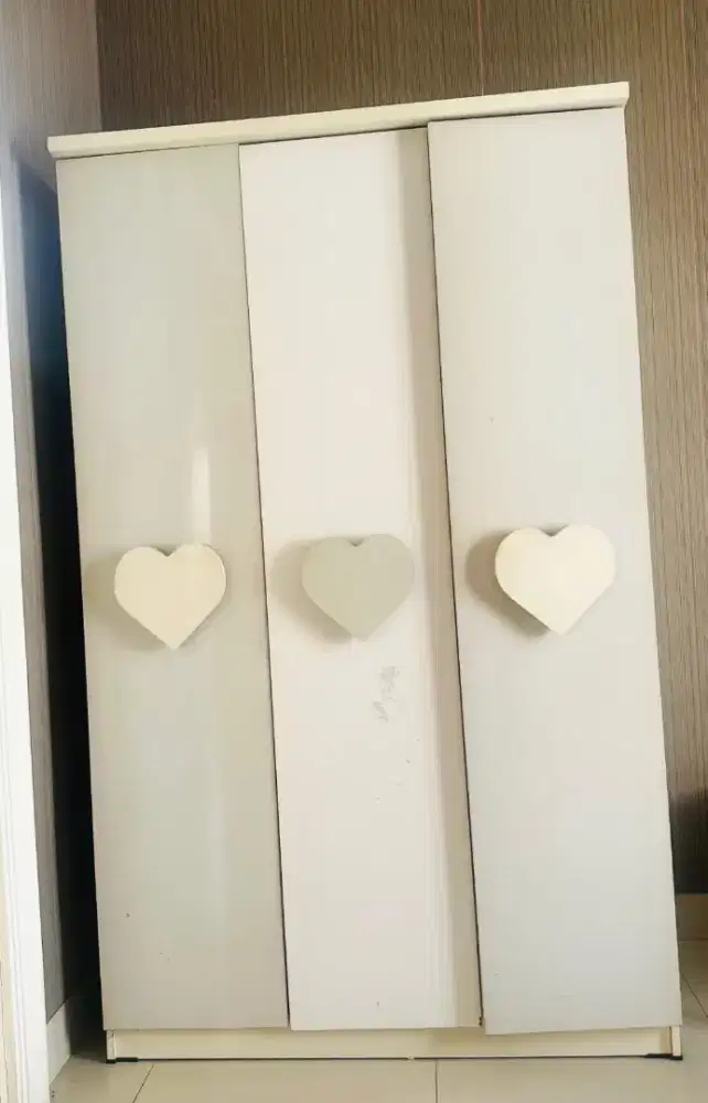 NEGO Serius Jual Lemari Olympic 3 pintu baju kamar putih bagus
