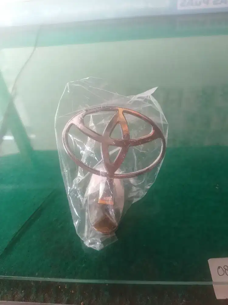 Jual Emblem Toyota – Tampilan Makin Keren!
