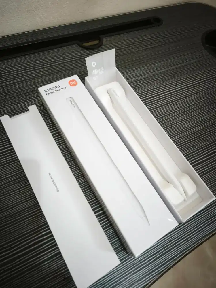 Focus Pen Xiaomi Like New Berkualitas Tinggi preloved