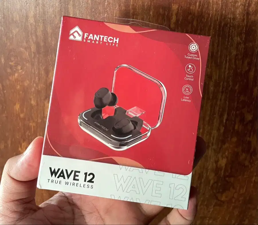DIJUAL TWS Fantech Wave12 warna hitam BARU Semarang