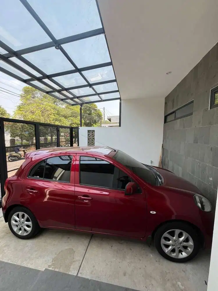 Nissan March 2015 Bensin