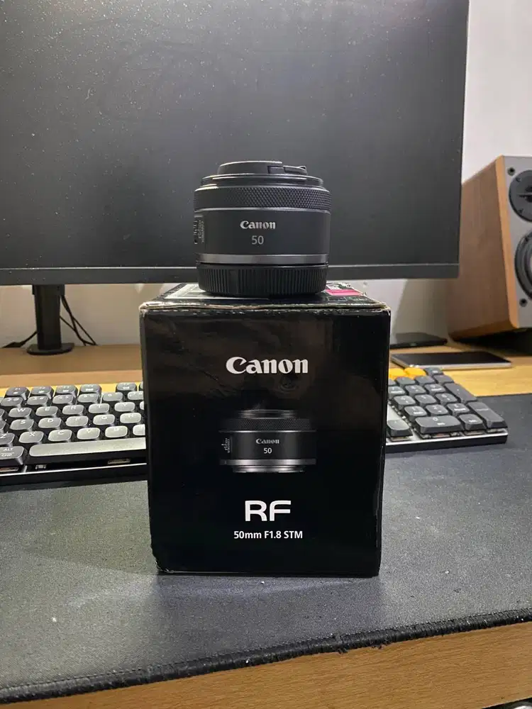 LENSA CANON RF 50mm F1.8 STM
