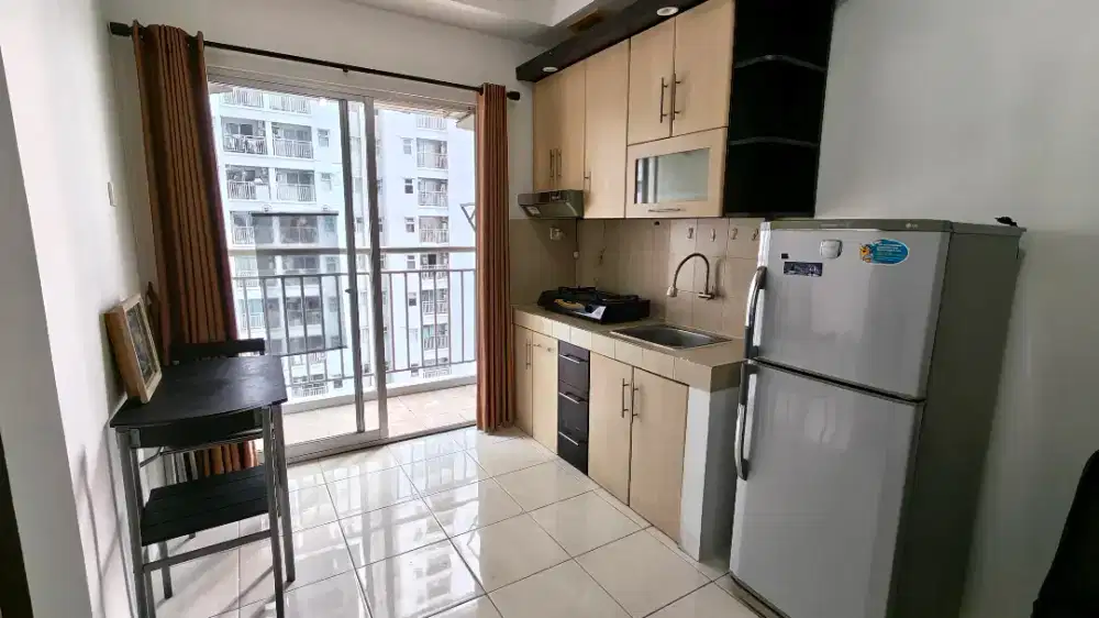 Disewakan  Apart Mediterania 2 furniture lengkap lantai relatif rendah