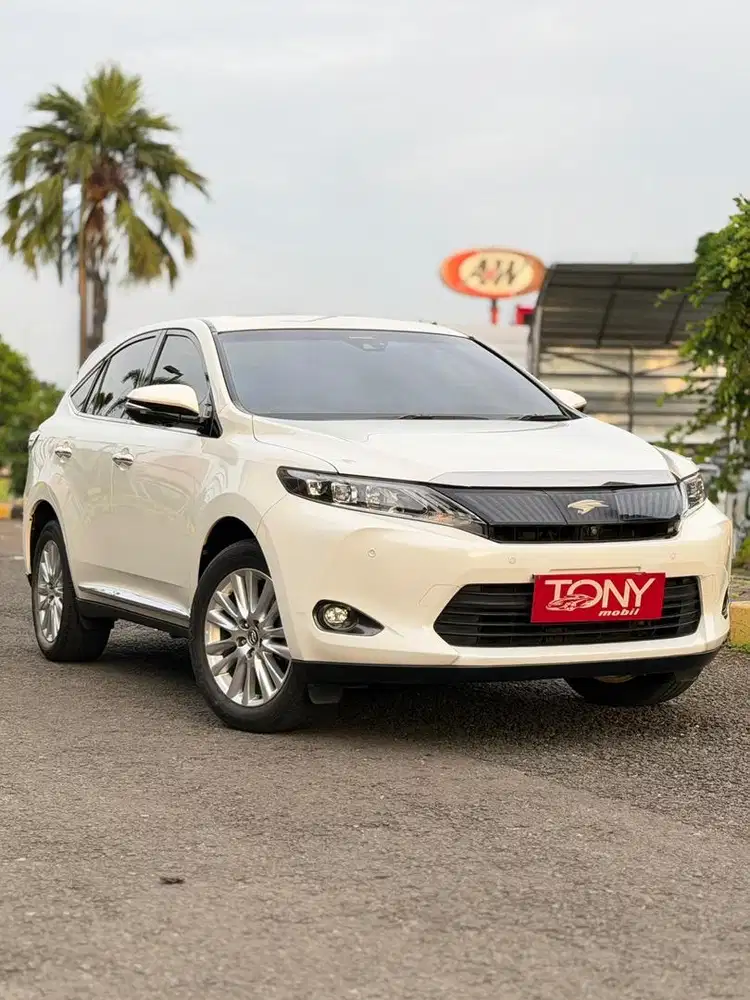Toyota New Harrier Advance 2014 Putih