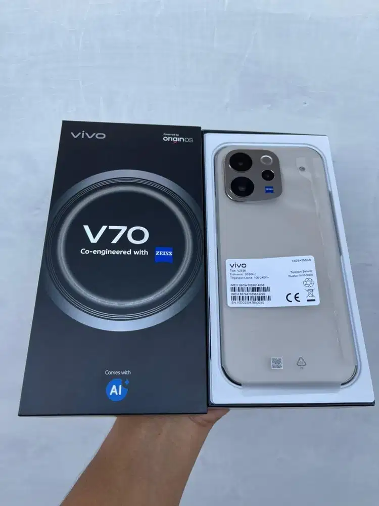 Vivo V70 5G 12/256 Like New 1 Minggu Pakai