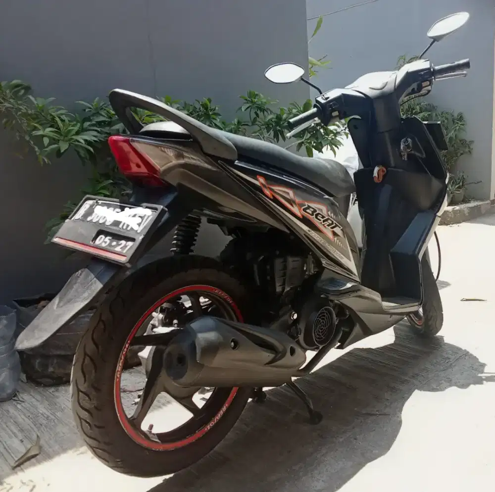 Dijual motor Honda beat karbu 2012